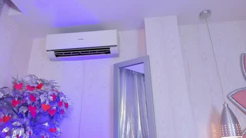 Snapshot of tamyeliot chatting on 02/12/25, 07:02 Tamy online show from 02/12/25, 07:02