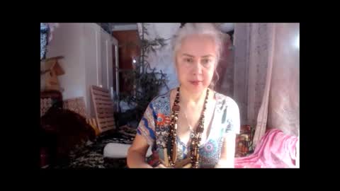 Milena online show from 10/22/25, 05:08