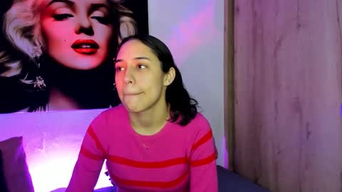 tania06 online show from 11/19/25, 01:11