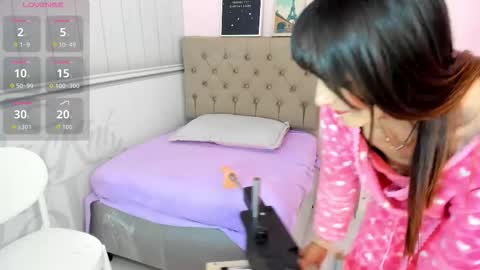 Tania  online show from 09/20/25, 03:02