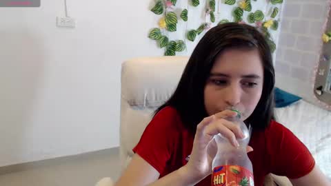 Snapshot of taniadevil_69 chatting on 09/23/25, 06:11 Tania online show from 09/23/25, 06:11