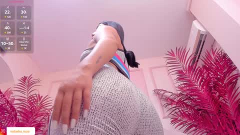 Snapshot of taniamilan chatting on 01/31/25, 11:35 Tania online show from 01/31/25, 11:35