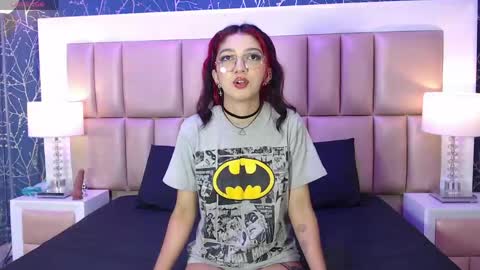 Snapshot of taniapierce chatting on 06/07/26, 12:31 Tania Pierce online show from 06/07/26, 12:31