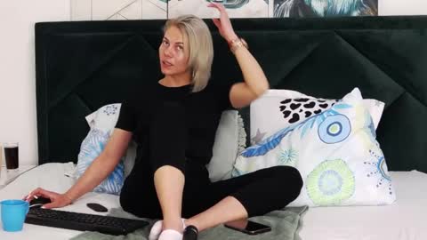 tanyaGrey online show from 04/07/26, 07:53