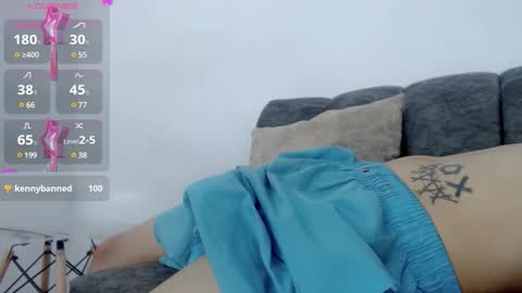 Snapshot of tanjiro_cute chatting on 12/16/24, 07:58 Andres online show from 12/16/24, 07:58