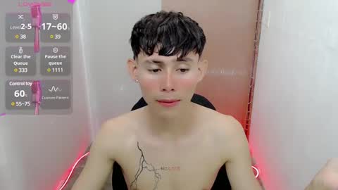 Snapshot of tanjiro_cute chatting on 01/06/25, 04:15 Andres online show from 01/06/25, 04:15