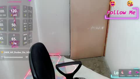 Snapshot of tanjiro_cute chatting on 01/12/25, 06:39 Andres online show from 01/12/25, 06:39