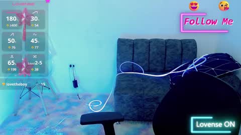 Snapshot of tanjiro_cute chatting on 01/28/25, 10:02 Andres online show from 01/28/25, 10:02