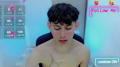 Snapshot of tanjiro_cute chatting on 02/10/25, 02:41 Andres online show from 02/10/25, 02:41