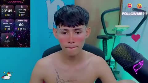 Snapshot of tanjiro_cute chatting on 06/17/26, 03:09 Andres online show from 06/17/26, 03:09