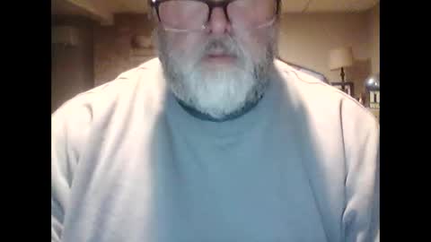 Snapshot of tank106 chatting on 03/19/26, 02:04 tank106 online show from 03/19/26, 02:04