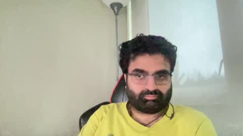 Snapshot of tannaalok chatting on 12/16/25, 10:37 tannaalok online show from 12/16/25, 10:37