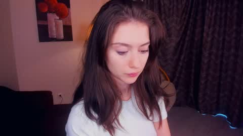 Snapshot of tannaschoeneck chatting on 05/16/26, 10:36 Anna online show from 05/16/26, 10:36