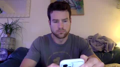 Snapshot of tantrichealing chatting on 01/05/25, 01:36 Dr. Love online show from 01/05/25, 01:36