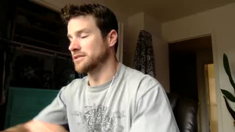 Snapshot of tantrichealing chatting on 01/08/25, 06:09 Dr. Love online show from 01/08/25, 06:09