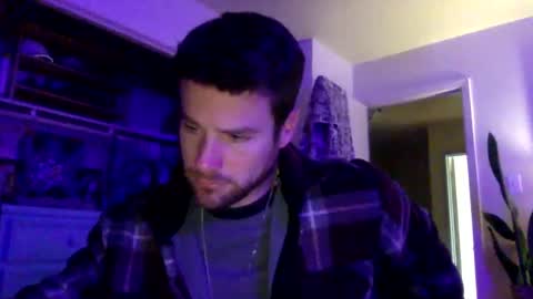 Snapshot of tantrichealing chatting on 01/11/25, 01:37 Dr. Love online show from 01/11/25, 01:37