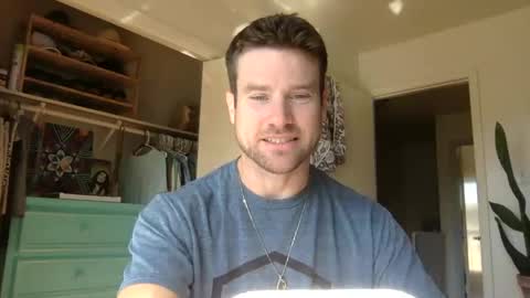 Snapshot of tantrichealing chatting on 01/19/25, 07:47 Dr. Love online show from 01/19/25, 07:47