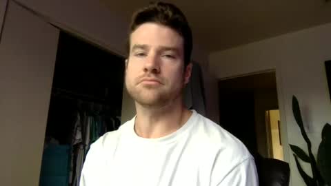 Snapshot of tantrichealing chatting on 02/13/25, 02:42 Dr. Love online show from 02/13/25, 02:42