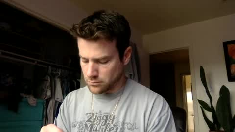 Snapshot of tantrichealing chatting on 02/14/25, 05:57 Dr. Love online show from 02/14/25, 05:57