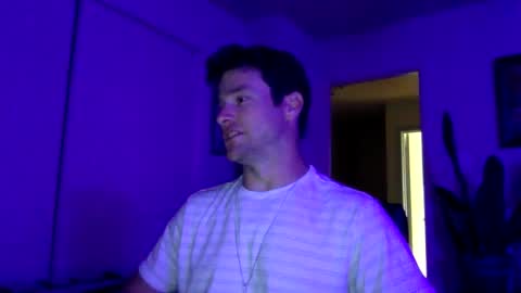 Snapshot of tantrichealing chatting on 03/04/25, 12:39 Dr. Love online show from 03/04/25, 12:39