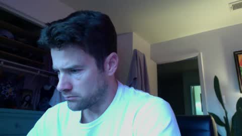 Snapshot of tantrichealing chatting on 09/26/25, 12:42 Dr. Love online show from 09/26/25, 12:42