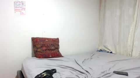 Snapshot of tantricroots chatting on 01/21/25, 12:25 Angeline Follow online show from 01/21/25, 12:25