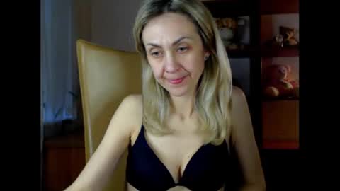 Snapshot of tanya6547 chatting on 03/10/25, 11:42 tanya online show from 03/10/25, 11:42