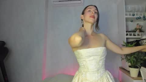 Snapshot of taraeastern chatting on 10/10/25, 08:30 Teresa online show from 10/10/25, 08:30