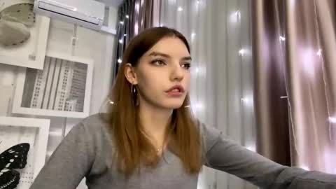 Mia online show from 02/26/26, 03:22