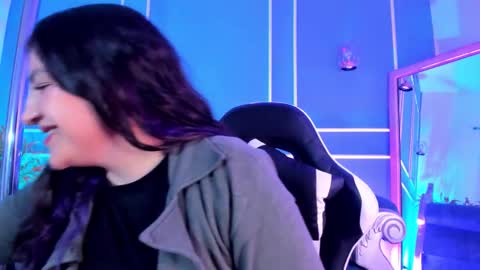 Tara online show from 11/28/25, 02:14