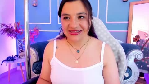 Tara online show from 05/15/26, 04:08