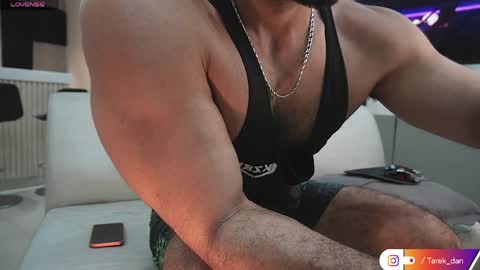 Tarek online show from 03/31/26, 01:40