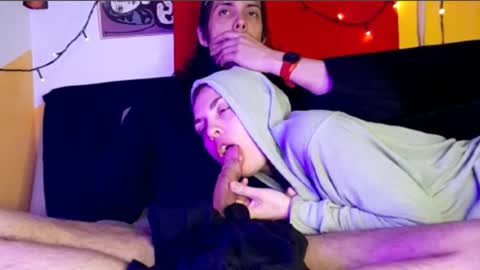 Snapshot of tarian_xxx chatting on 10/28/25, 06:28 T J online show from 10/28/25, 06:28