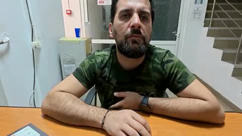 Snapshot of tarkan198 chatting on 03/02/25, 09:22 tarkan198 online show from 03/02/25, 09:22