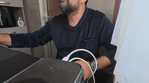 Snapshot of tarkan198 chatting on 11/15/25, 08:11 tarkan198 online show from 11/15/25, 08:11