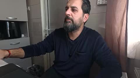 Snapshot of tarkan198 chatting on 12/16/25, 09:58 tarkan198 online show from 12/16/25, 09:58