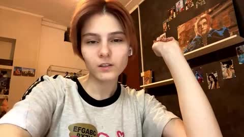 Sonya online show from 02/25/26, 04:05