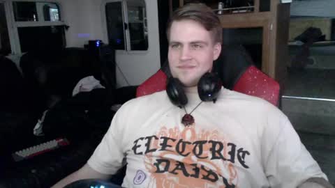 tarus333 online show from 04/10/26, 07:35