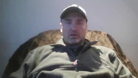 Snapshot of tarzeny77 chatting on 02/11/25, 10:18 tarzeny77 online show from 02/11/25, 10:18