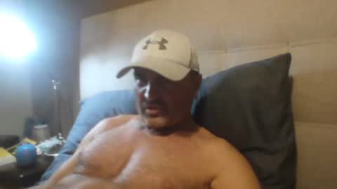 Snapshot of tarzeny77 chatting on 10/05/25, 02:43 tarzeny77 online show from 10/05/25, 02:43