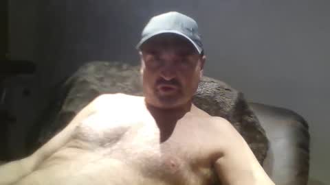 Snapshot of tarzeny77 chatting on 10/22/25, 09:03 tarzeny77 online show from 10/22/25, 09:03