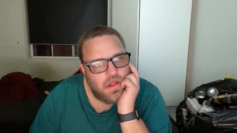 taser_tits online show from 04/18/26, 04:33