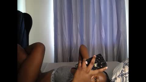 Snapshot of tasha_kimmy chatting on 12/03/25, 05:15 Ireen online show from 12/03/25, 05:15