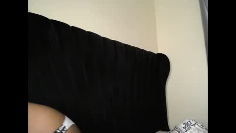 Snapshot of tasha_kimmy chatting on 12/14/25, 05:18 Ireen online show from 12/14/25, 05:18