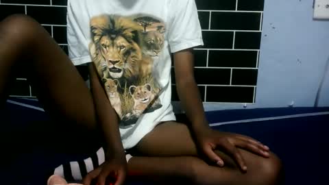 Snapshot of tashacutey chatting on 10/28/25, 02:42 Tasha online show from 10/28/25, 02:42