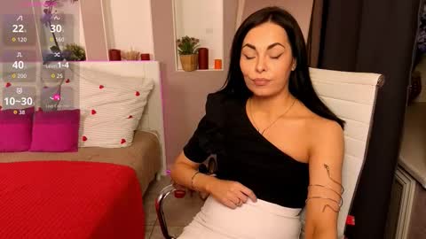 Snapshot of tashahoney chatting on 11/20/25, 09:14 Tasha online show from 11/20/25, 09:14