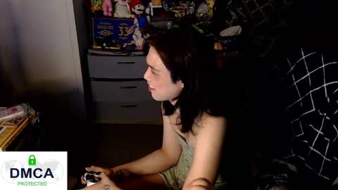 Snapshot of tashakai chatting on 01/15/25, 04:11 TashaKai online show from 01/15/25, 04:11