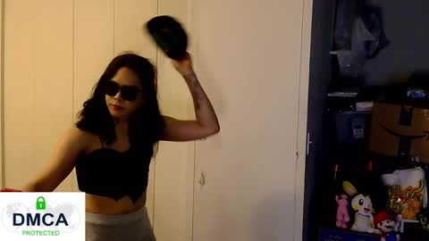 Snapshot of tashakai chatting on 01/16/25, 03:46 TashaKai online show from 01/16/25, 03:46