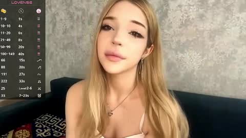 Viola online show from 04/08/26, 08:14