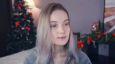 Snapshot of tashinapetitto chatting on 01/19/26, 09:24 Your Ressie online show from 01/19/26, 09:24